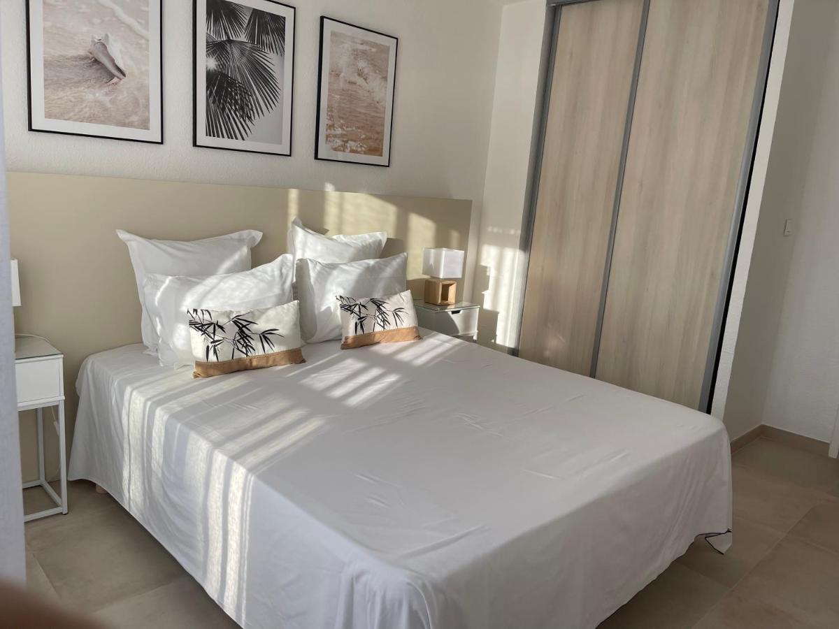 Domaine D'Ahmosis, Modern 2 Bedrooms Refurbished Apartment, F3 Moderne Fraichement Renove لو كانيت المظهر الخارجي الصورة