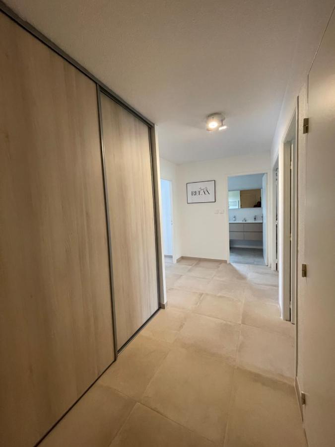 Domaine D'Ahmosis, Modern 2 Bedrooms Refurbished Apartment, F3 Moderne Fraichement Renove لو كانيت المظهر الخارجي الصورة
