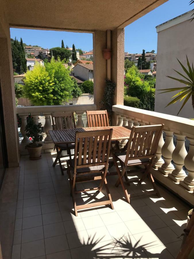 Domaine D'Ahmosis, Modern 2 Bedrooms Refurbished Apartment, F3 Moderne Fraichement Renove لو كانيت المظهر الخارجي الصورة